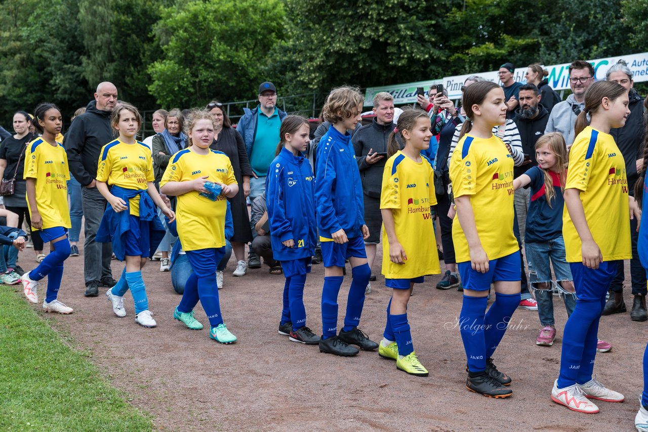 Bild 206 - Loewinnen Cup